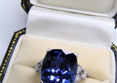 Tanzanite and Diamond ring